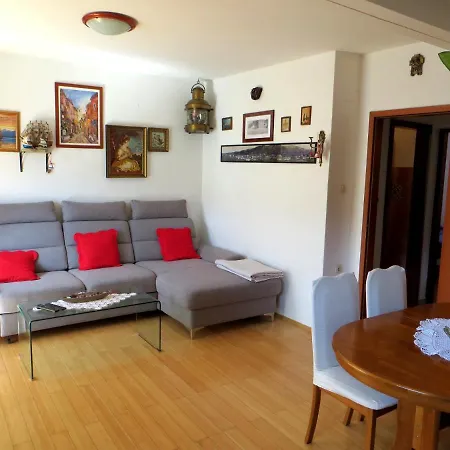 Marie - Quiet Center! Stari Grad
